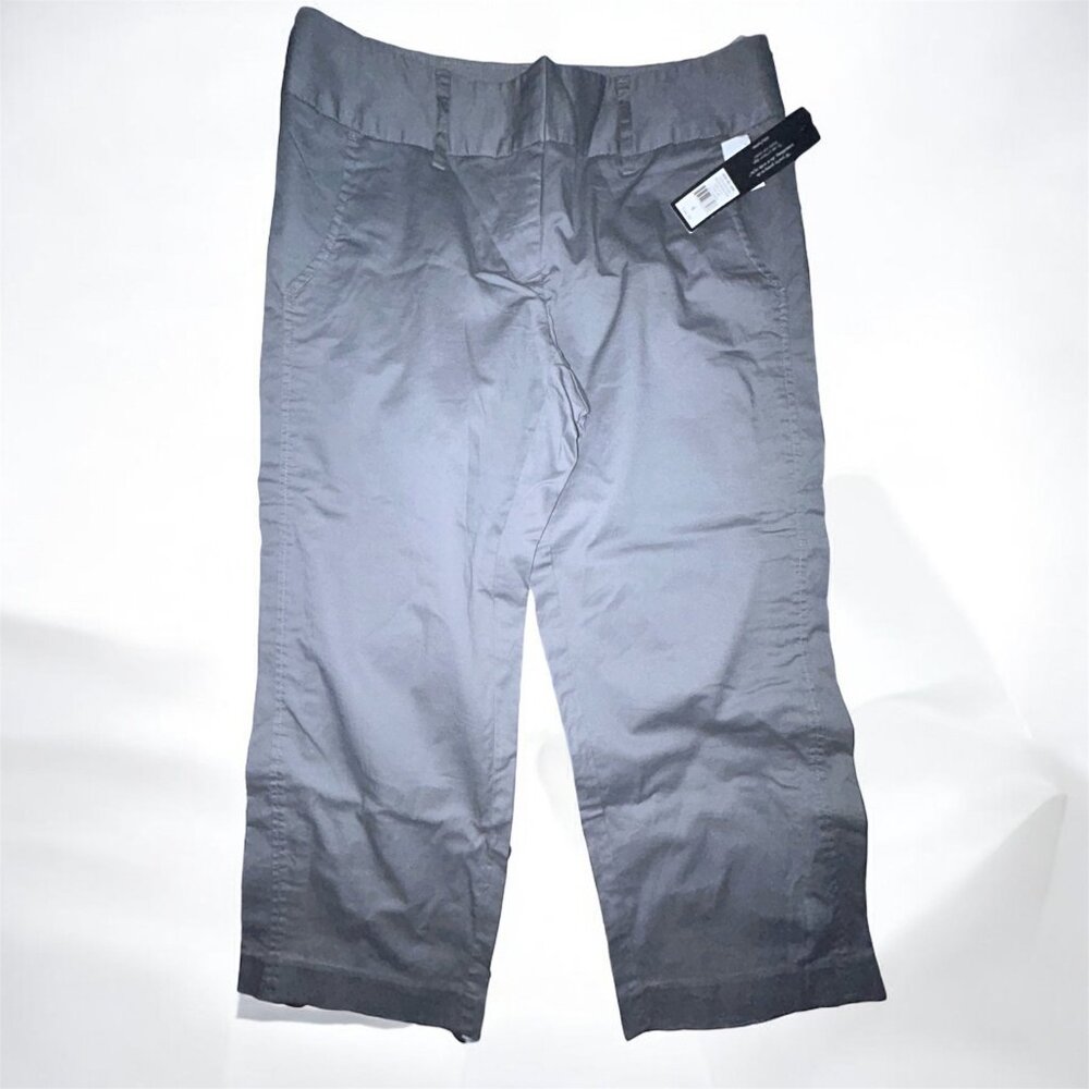 Daisy Fuentes Wide WB Capri pants for woman